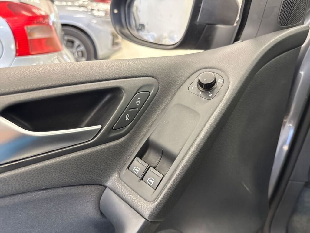 Volkswagen Golf 2010 Harmaa