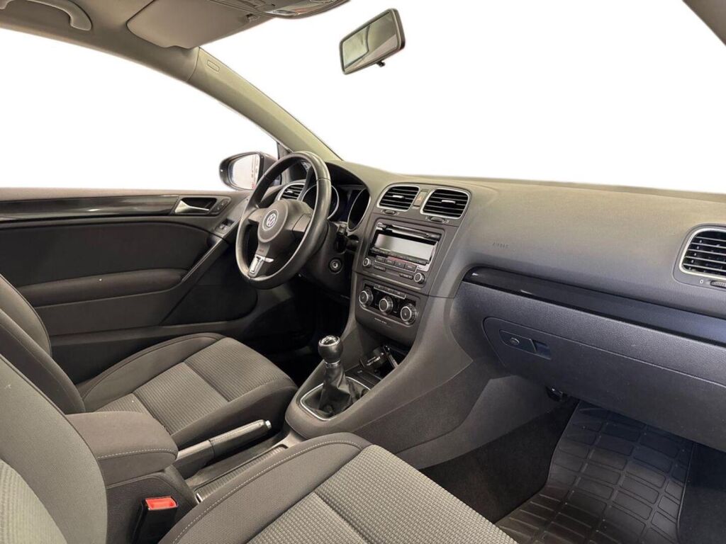 Volkswagen Golf 2010 Harmaa
