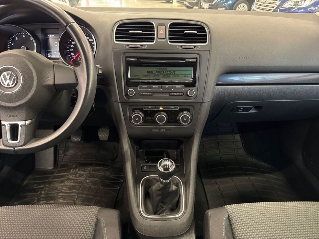 Volkswagen Golf 2010 Harmaa