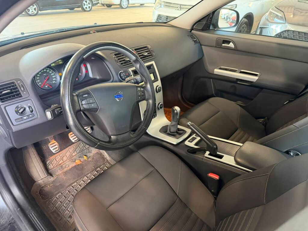 Volvo S40 2012 Harmaa