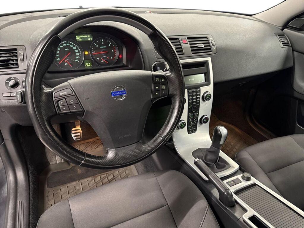 Volvo S40 2012 Harmaa