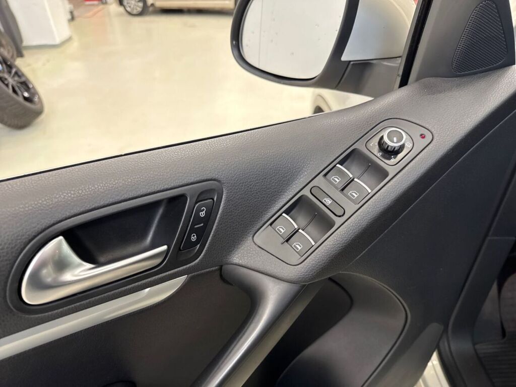 Volkswagen Tiguan 2012 Hopea