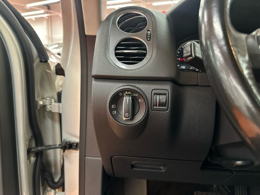 Volkswagen Tiguan 2012 Hopea