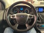 Ford Focus 2012 Musta