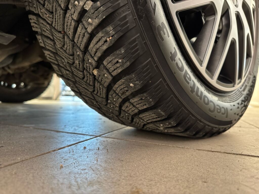 Ford Focus 2012 Musta