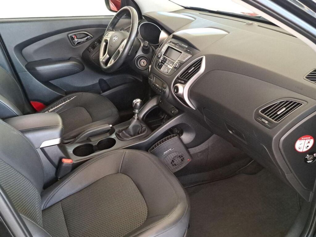 Hyundai ix35 2012 Musta