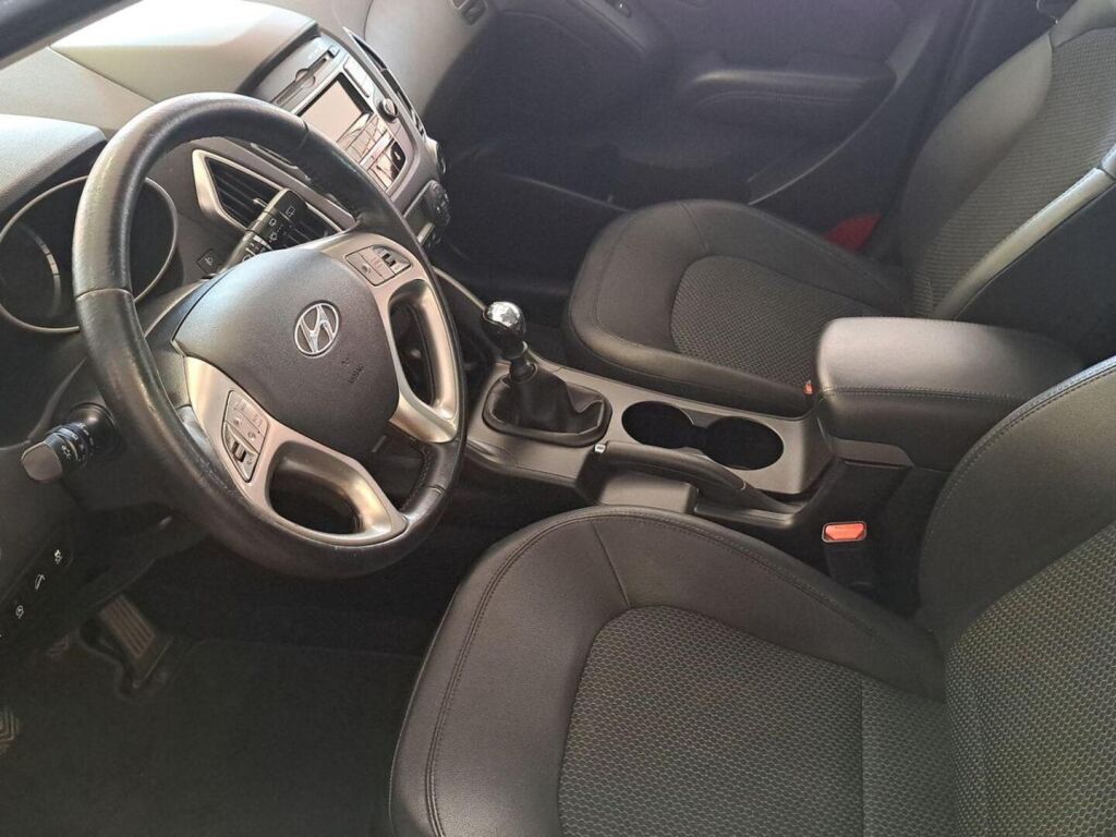 Hyundai ix35 2012 Musta