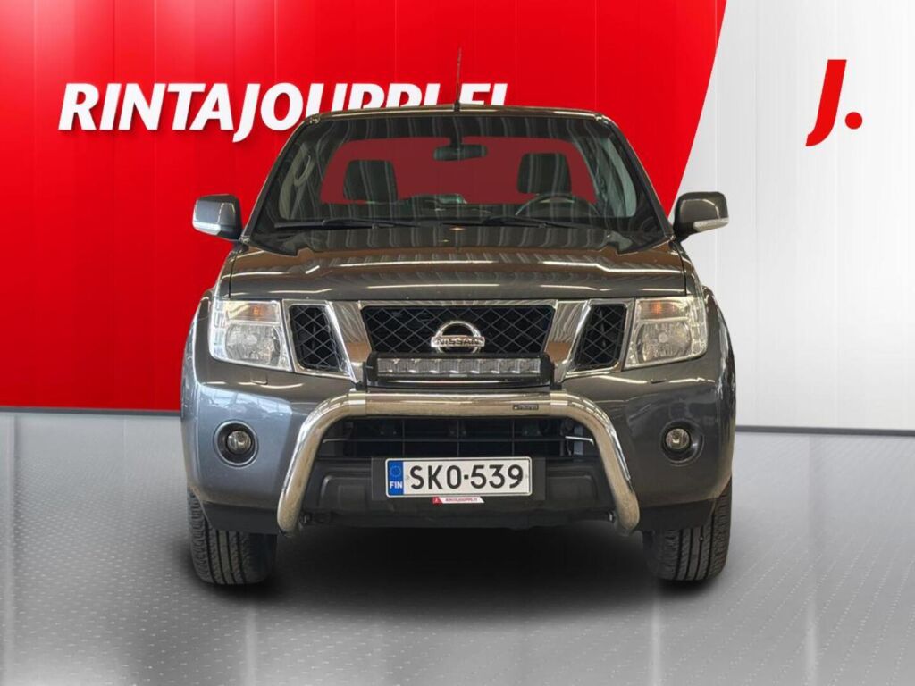 Nissan Navara 2012 Harmaa