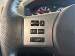 Nissan Navara 2012 Harmaa