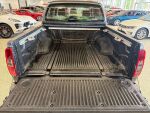 Nissan Navara 2012 Harmaa