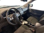 Nissan Navara 2012 Harmaa