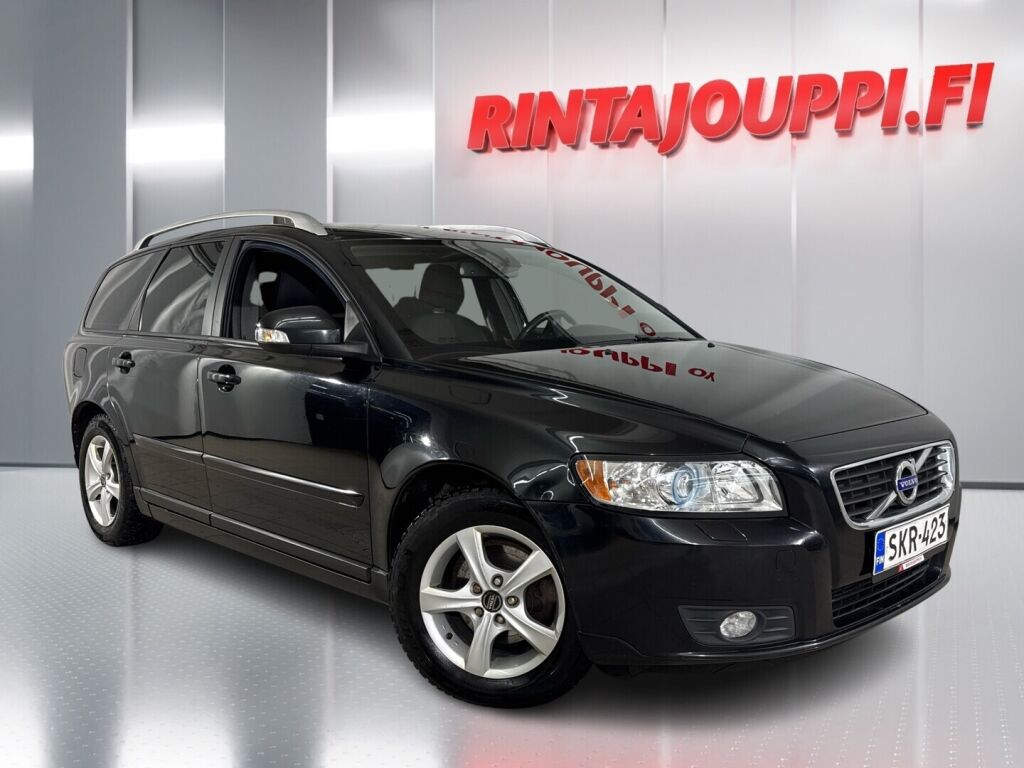 Volvo V50 2012 Musta