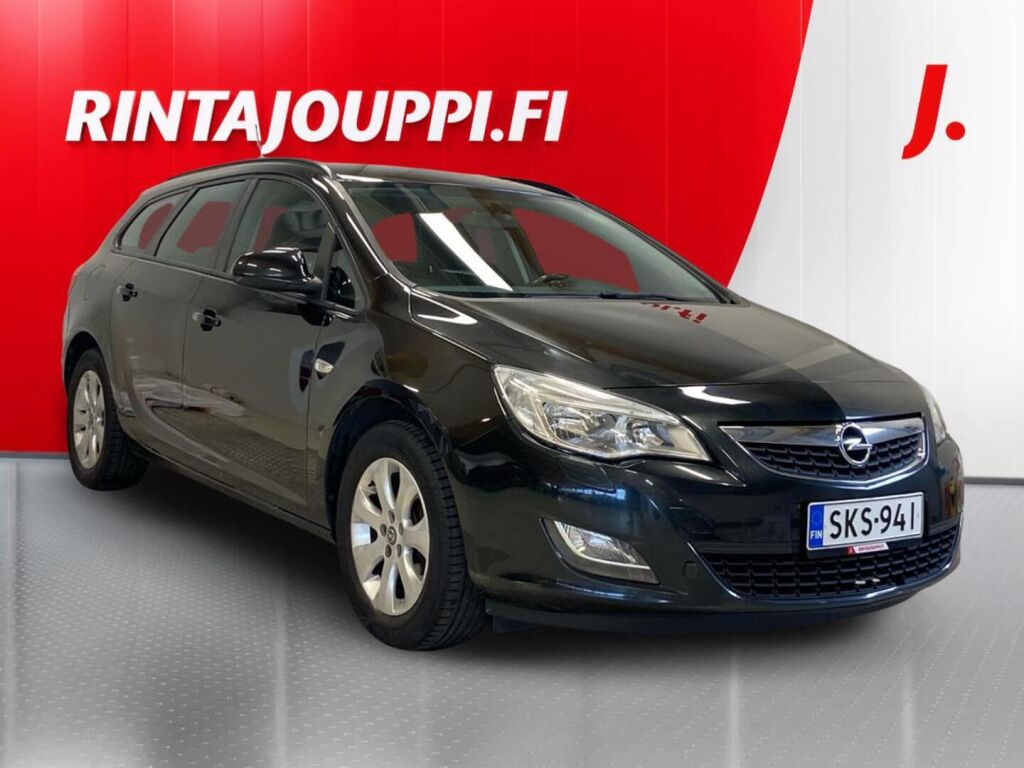 Opel Astra 2013 Musta