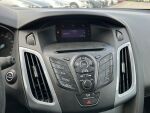 Ford Focus 2012 Harmaa