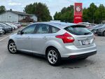 Ford Focus 2012 Harmaa
