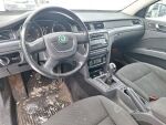 Skoda Superb 2012 Ruskea (beige)