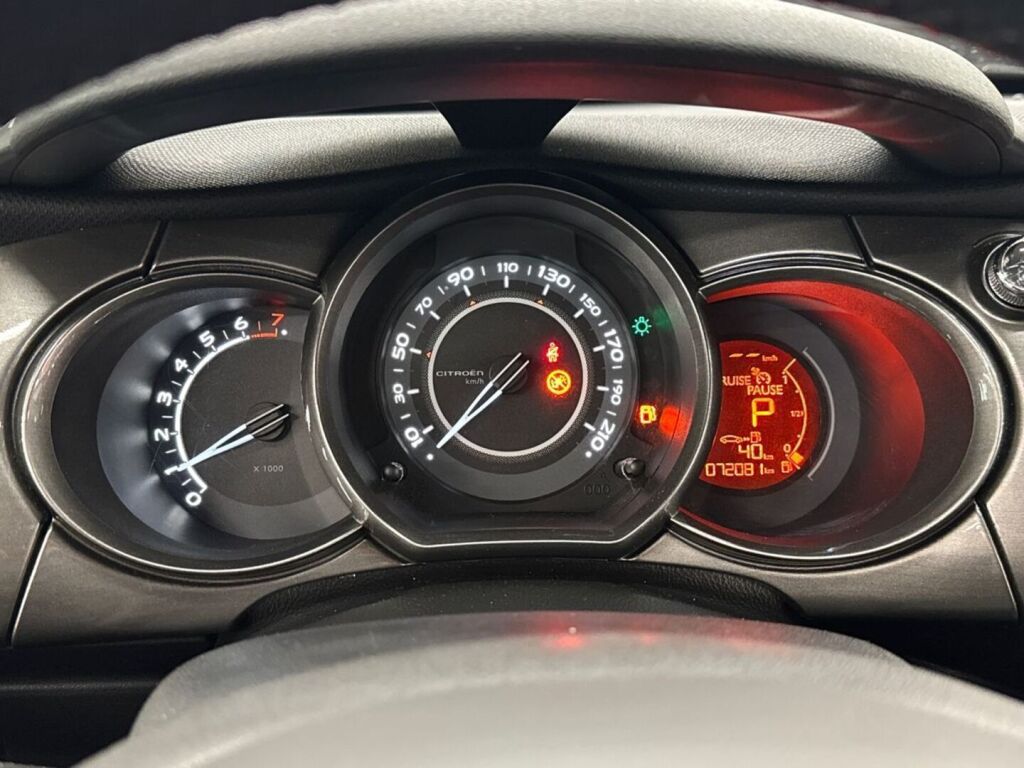 Citroen C3 2013 Punainen