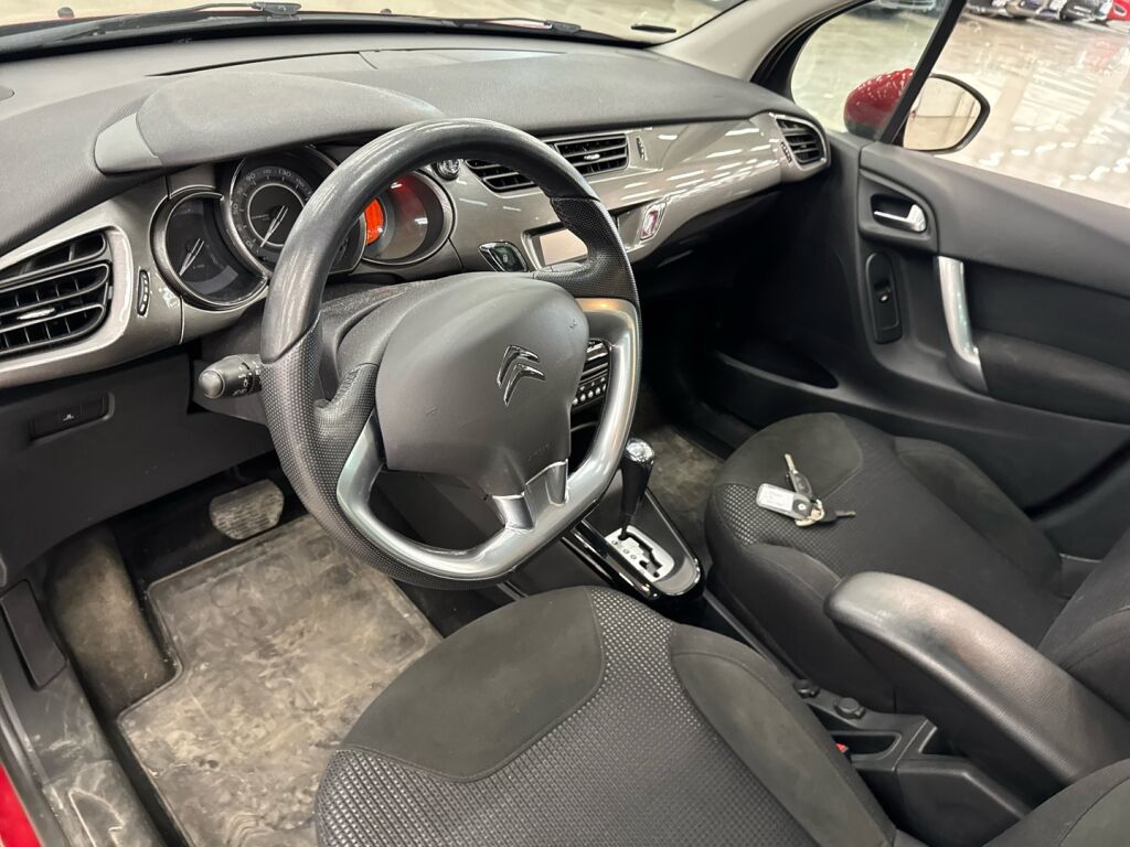 Citroen C3 2013 Punainen