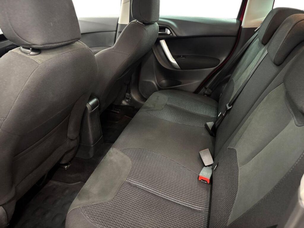 Citroen C3 2013 Punainen