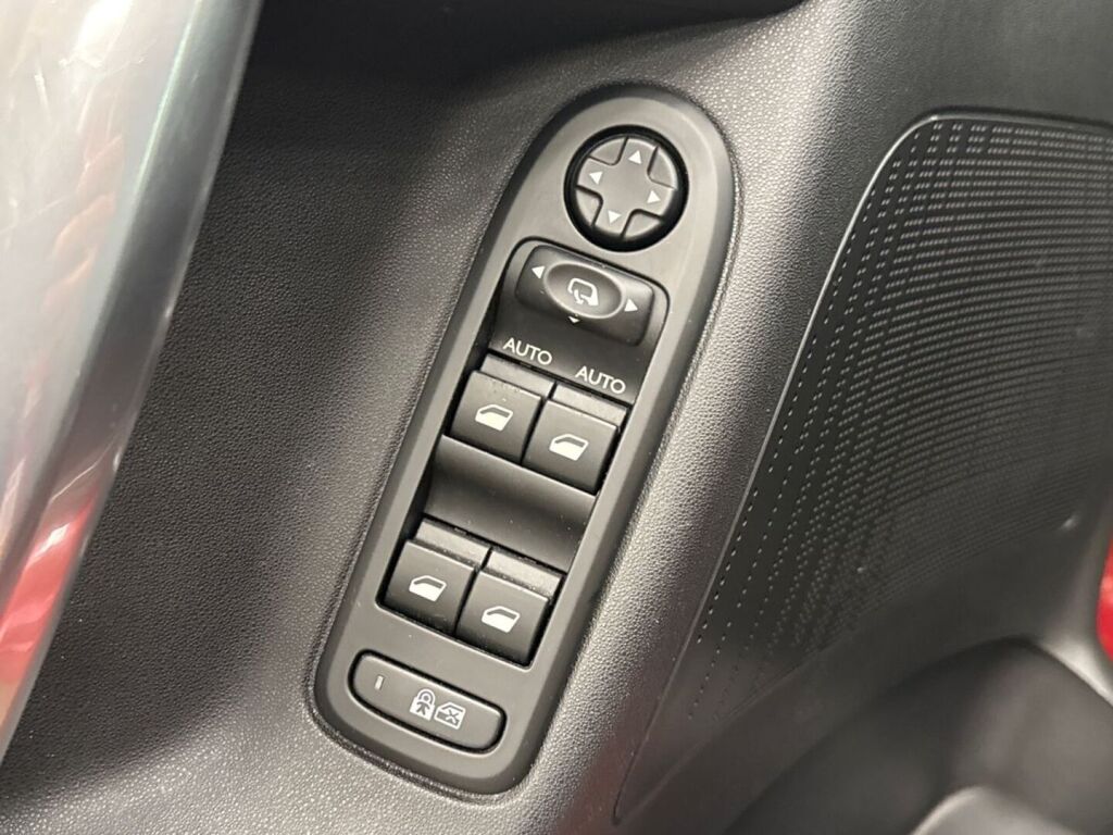 Citroen C3 2013 Punainen