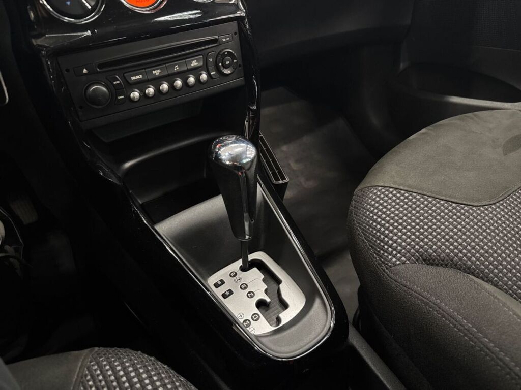 Citroen C3 2013 Punainen