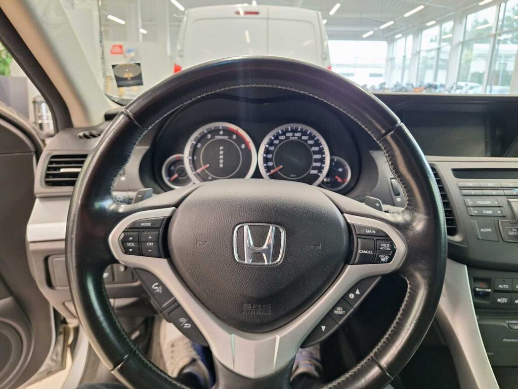Honda Accord 2013 Harmaa