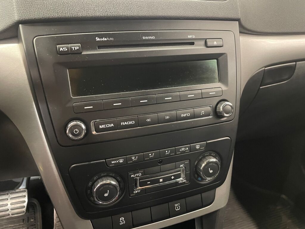 Skoda Yeti 2013 Musta