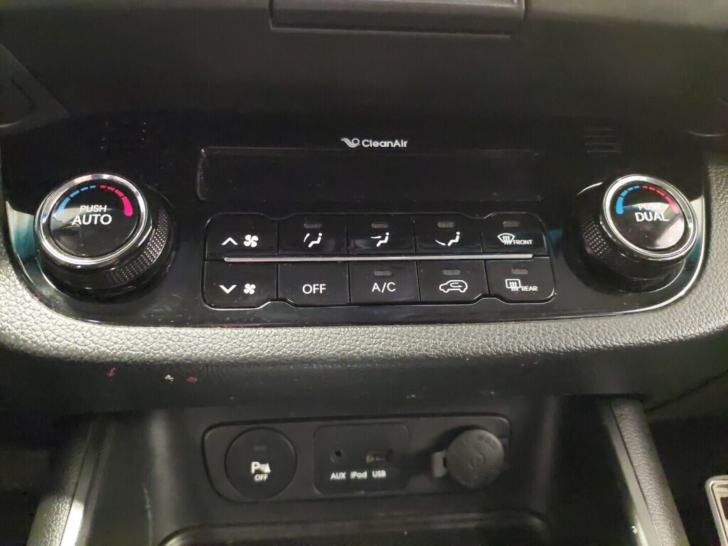 Kia Sportage 2012 Musta