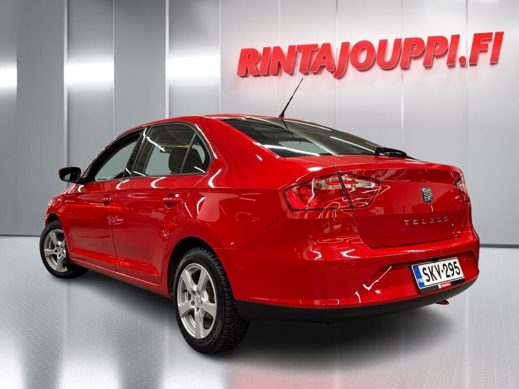 Seat Toledo 2013 Punainen