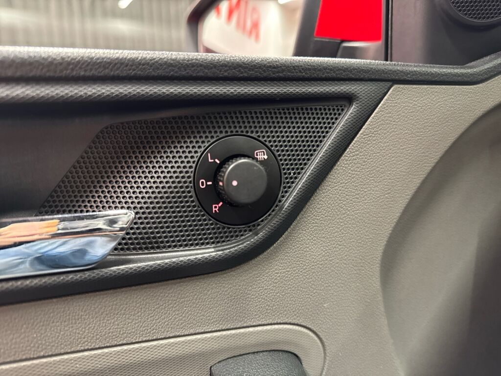 Seat Toledo 2013 Punainen