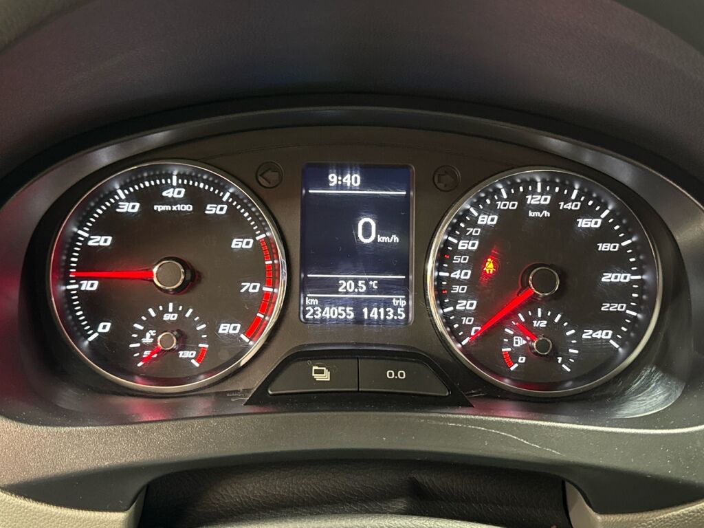 Seat Toledo 2013 Punainen