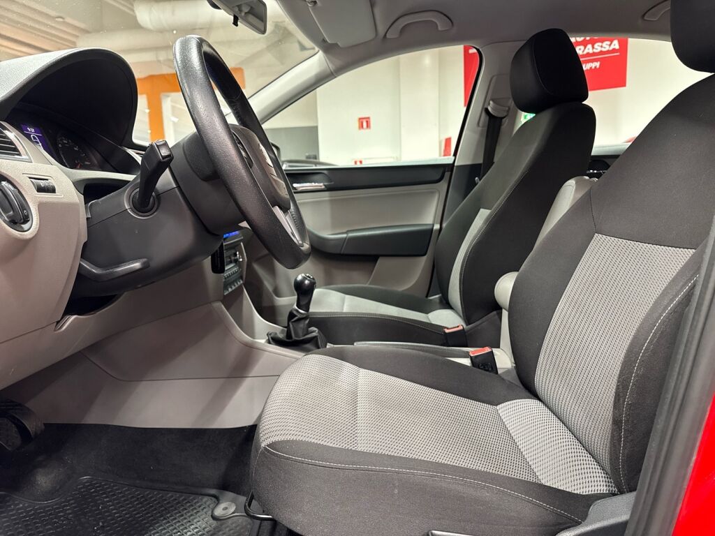 Seat Toledo 2013 Punainen