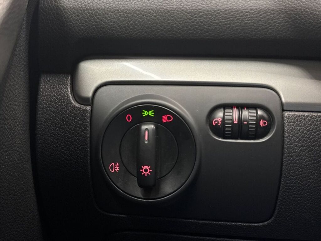 Volkswagen Golf 2011 Hopea