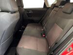 Toyota Auris 2013 Punainen