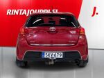 Toyota Auris 2013 Punainen