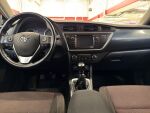 Toyota Auris 2013 Punainen