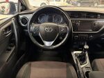 Toyota Auris 2013 Punainen