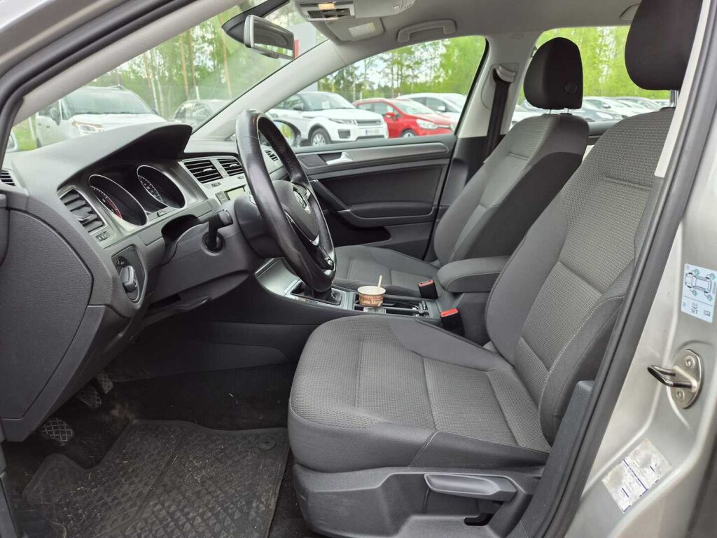 Volkswagen Golf 2013 Harmaa
