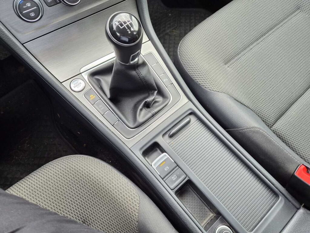 Volkswagen Golf 2013 Harmaa