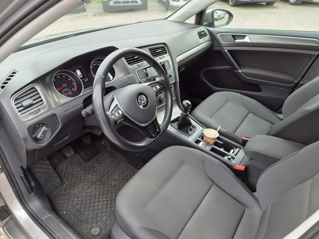 Volkswagen Golf 2013 Harmaa