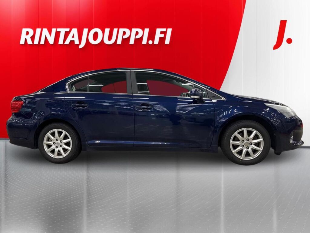 Toyota Avensis 2013 Sininen