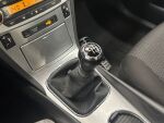 Toyota Avensis 2013 Sininen