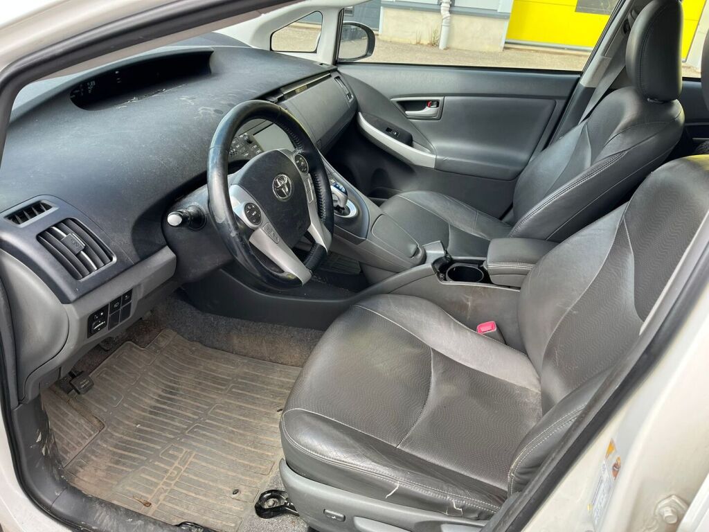 Toyota Prius 2009 Valkoinen