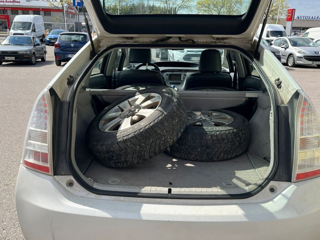 Toyota Prius 2009 Valkoinen