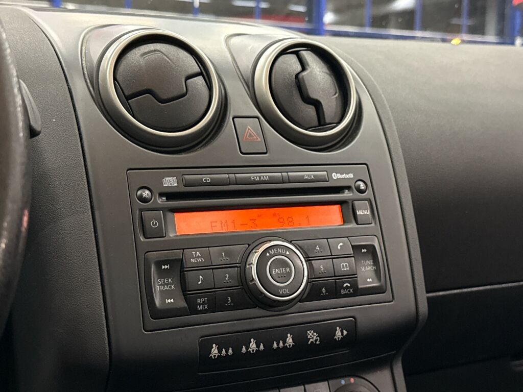 Nissan Qashqai+2 2009 Valkoinen