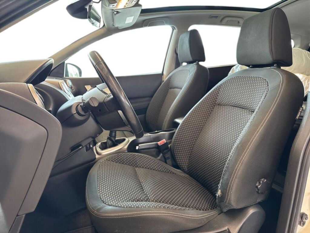 Nissan Qashqai+2 2009 Valkoinen