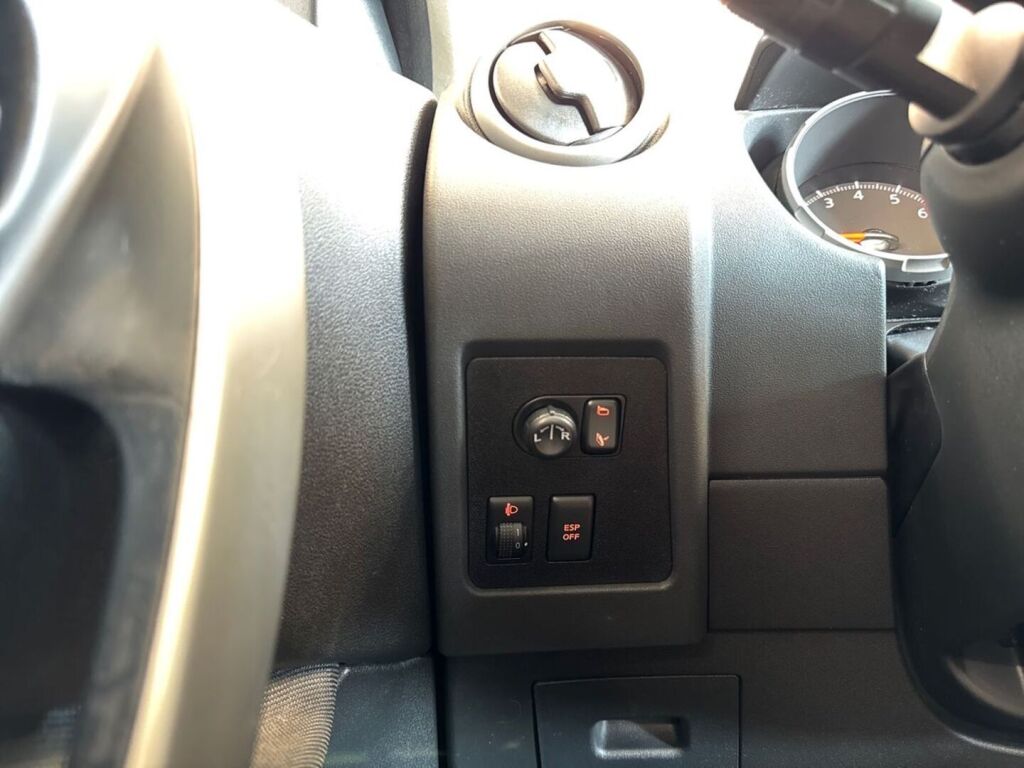 Nissan Qashqai+2 2009 Valkoinen