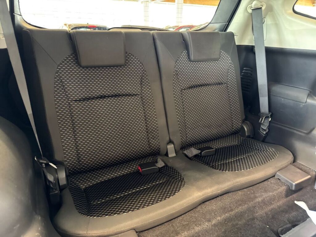 Nissan Qashqai+2 2009 Valkoinen