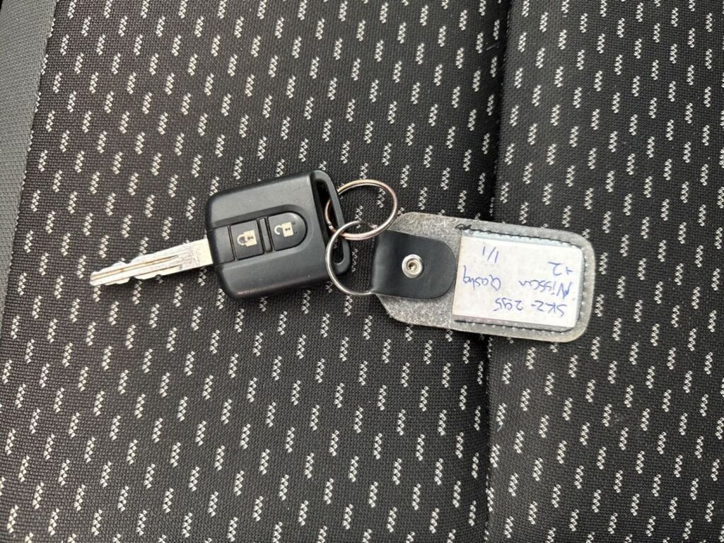 Nissan Qashqai+2 2009 Valkoinen