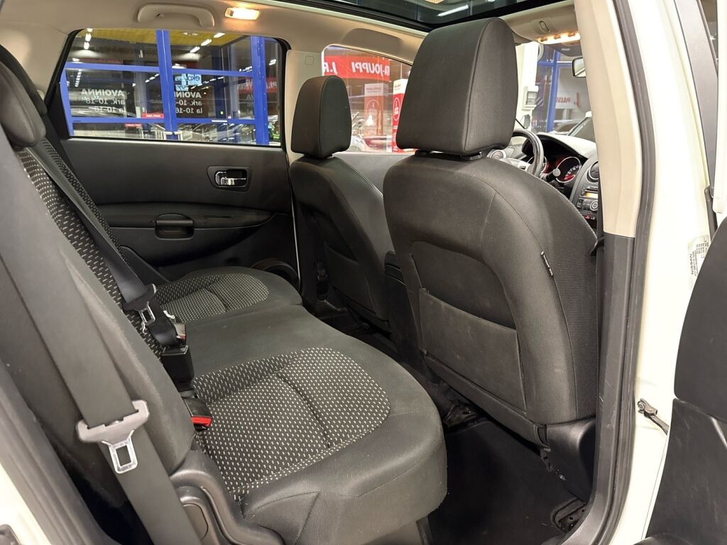 Nissan Qashqai+2 2009 Valkoinen